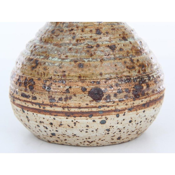 Image 1 of Skandinavische Vintage-Vase aus brauner Keramik mit gelbem Hals von Tue Poulsen, 1960