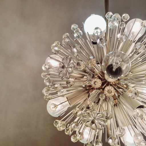 2er-Set Snowball Starburst Sputnik-Kronleuchter von Emil Stejnar für Rupert Nikoll, 1960er Jahre.