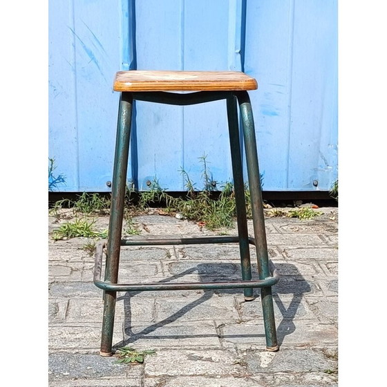 Image 1 of Hoher Hocker aus Holz im Vintage-Stil