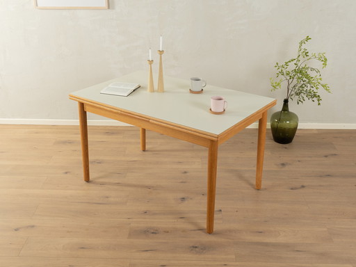 Esstisch aus den 1960er Jahren