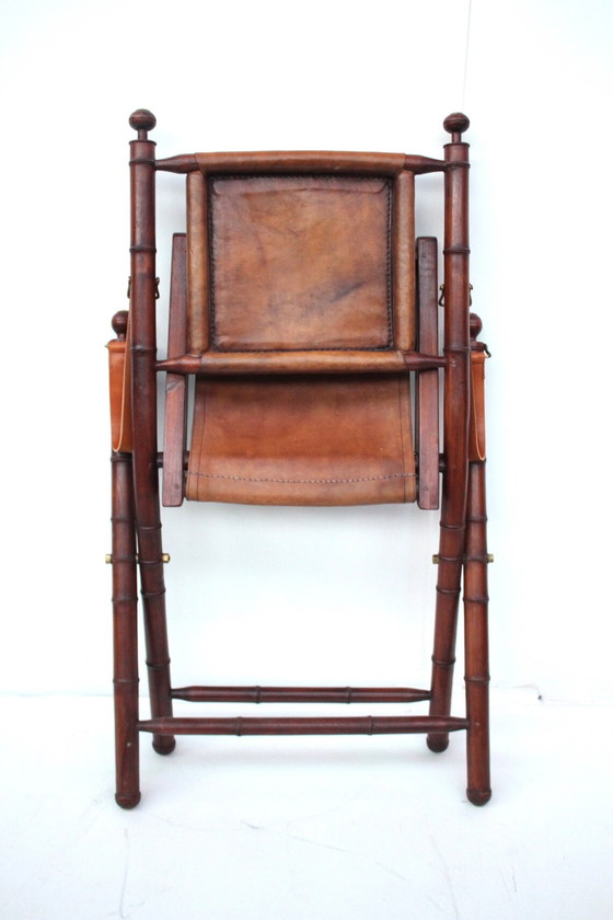 Image 1 of Offiziershocker - Holz- und Lederpolsterung - Militärkampagnenstil