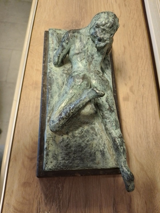 Image 1 of Kupferskulptur Frau nackt Himajuwita Pakun