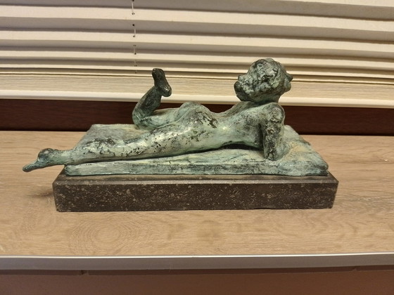 Image 1 of Kupferskulptur Frau nackt Himajuwita Pakun