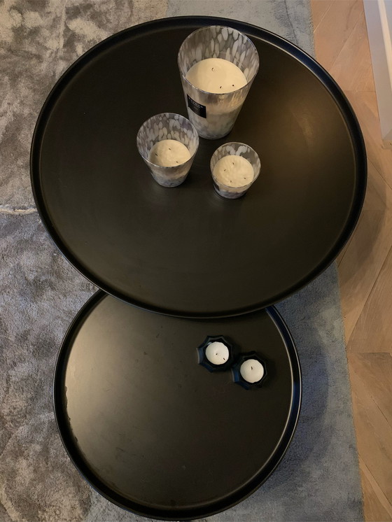 Image 1 of 2 B&B Italia Couchtische rund