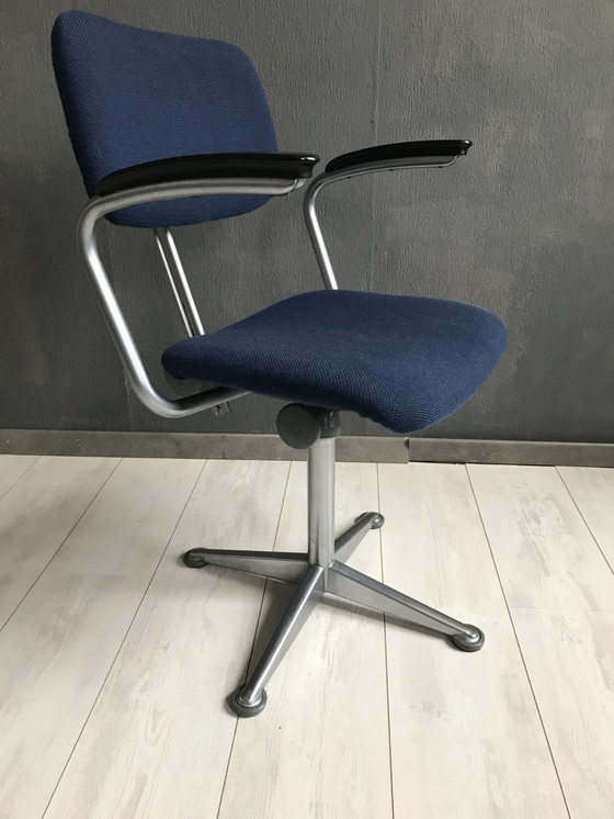Image 1 of Friso Kramer für Ahrend de Cirkel 60er Architektenstuhl
