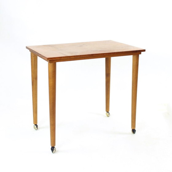 Image 1 of Vintage Couchtisch auf Rädern aus Teakholz, Tschechoslowakei 1970er Jahre