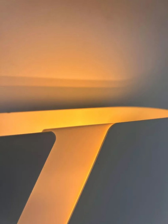 Image 1 of 2X Wandleuchte aus Metall Mattweiß und Perspex, Holland 1980