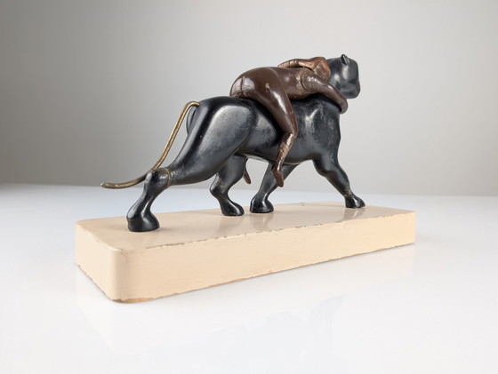 Image 1 of Ariadne und der Panther, Art-Deco-Skulptur aus Holz und Messing, 1920er Jahre