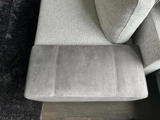 Image 1 of Minotti Daniels Sitz