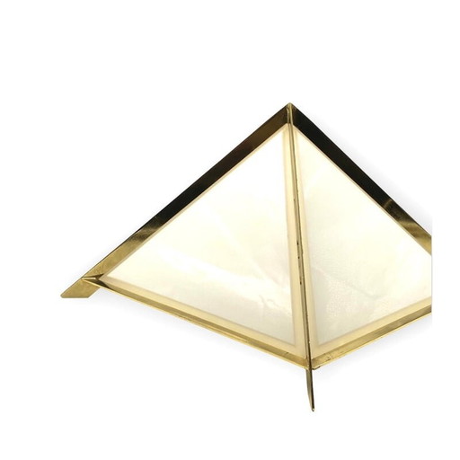 Pyramidenförmige Tischlampe aus Goldmessing von Christos, Italien 1970