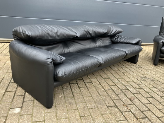 Image 1 of Cassina Maralunga-Set