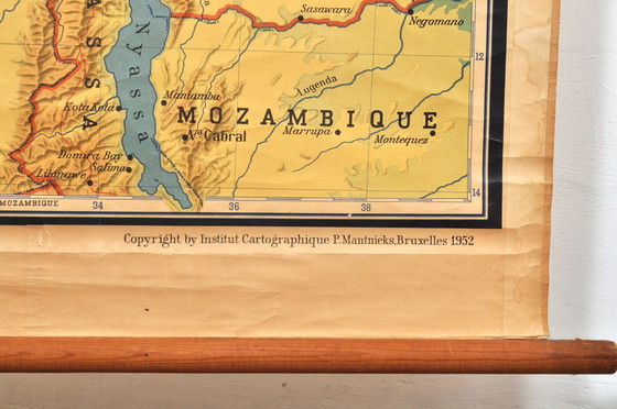 Image 1 of Vintage Leinen Karte Belgisch Kongo 1952