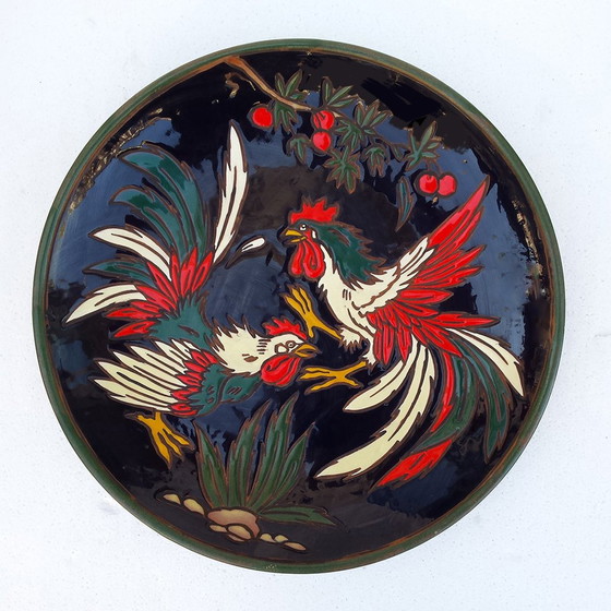 Image 1 of Vintage Fighting Roosters Wandteller