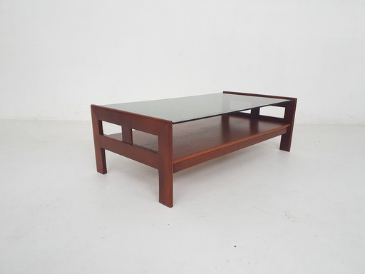 Mid Century Couchtisch mit Rauchglas, Niederlande 1960er Jahre