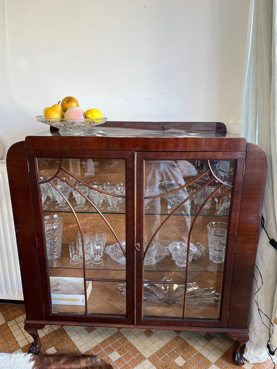 Image 1 of Vitrine Aus Lackiertem Holz