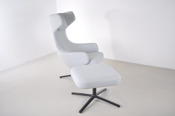 Image 1 of Vitra Grand Repos & Ottomane