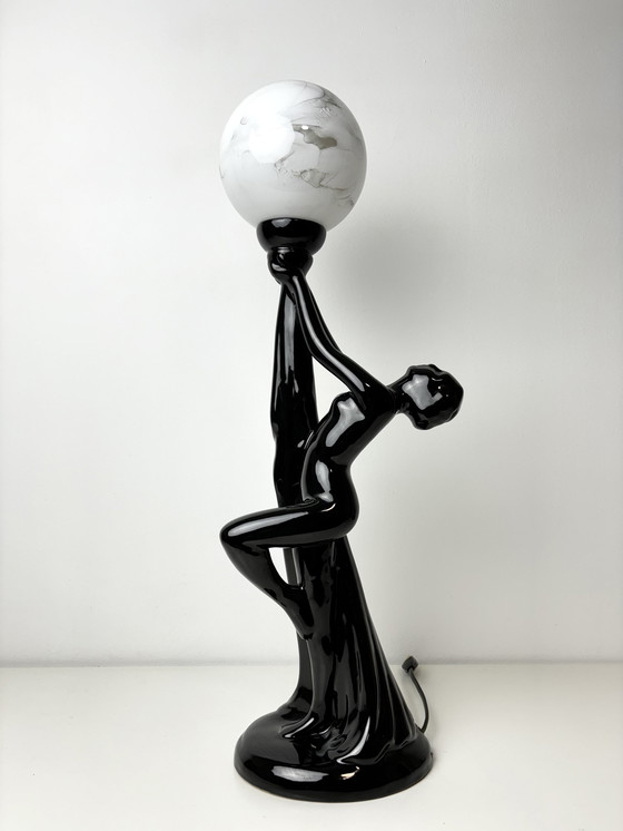 Image 1 of Art Deco Keramische Frau Figur Tischlampe