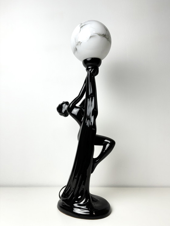 Image 1 of Art Deco Keramische Frau Figur Tischlampe