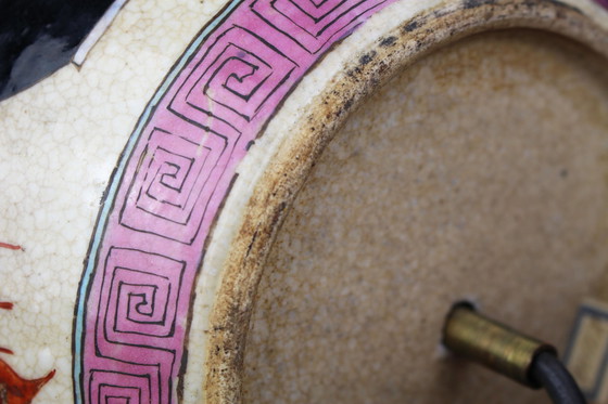 Image 1 of Antike chinesische Porzellan Famille rose Tischlampe