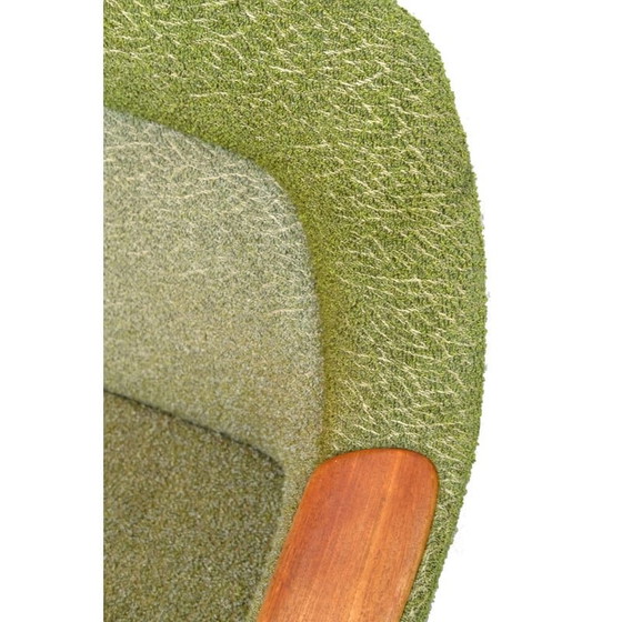 Image 1 of Vintage Norwegisches Sofa aus olivgrünem Bouclé, 1970er Jahre