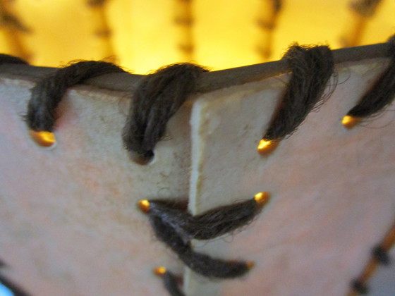 Image 1 of Vintage Rare Heavy Antique Wagon Wheel Ash Lampe mit echtem Leder Lampenschirm