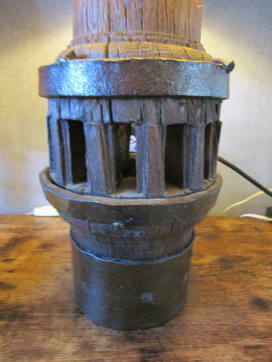 Image 1 of Vintage Rare Heavy Antique Wagon Wheel Ash Lampe mit echtem Leder Lampenschirm