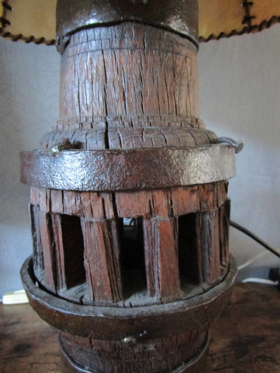Image 1 of Vintage Rare Heavy Antique Wagon Wheel Ash Lampe mit echtem Leder Lampenschirm
