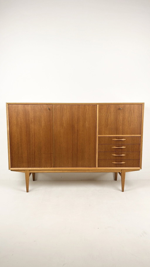 Schwedisches Sideboard aus Teakholzfurnier