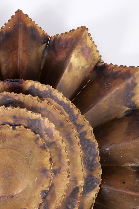 Image 1 of Wandlampe aus Messing mit Blumen, 1960er Jahre