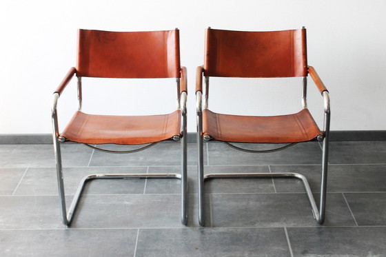 Image 1 of Rohrgestellstuhl Modell S34 mit cognacfarbenem Leder