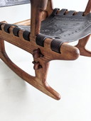 Angel Pazmiño für Muebles de Estilo Skulpturaler Schaukelstuhl