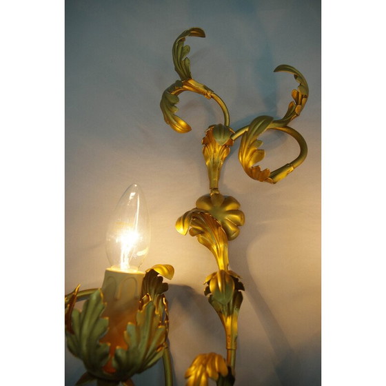 Image 1 of Paar goldene Wandleuchten mit Blumenmuster, Italien 1960