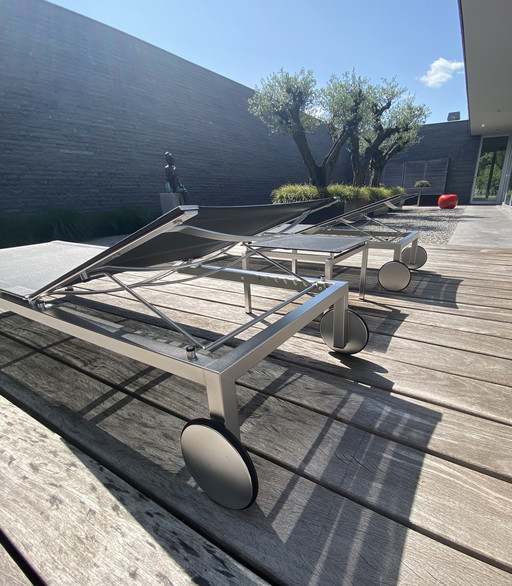 Tribu Natal leichte Sonnenliegen + Beistelltisch