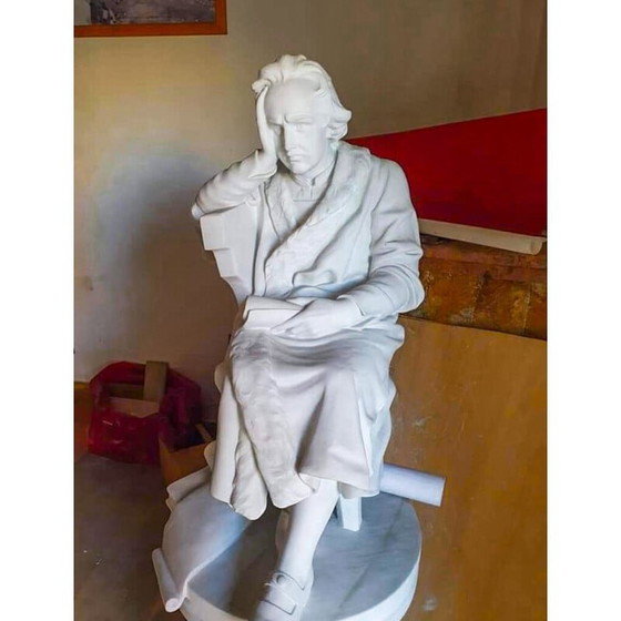 Image 1 of Vintage-Skulptur aus weißem Carrara-Marmor, die Christoph Kolumbus darstellt