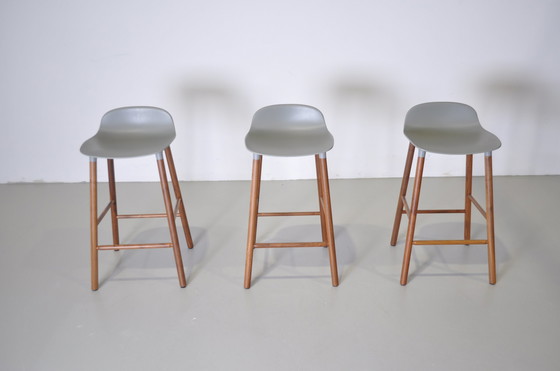 Image 1 of 2x Normann Copenhagen Form Barhocker
