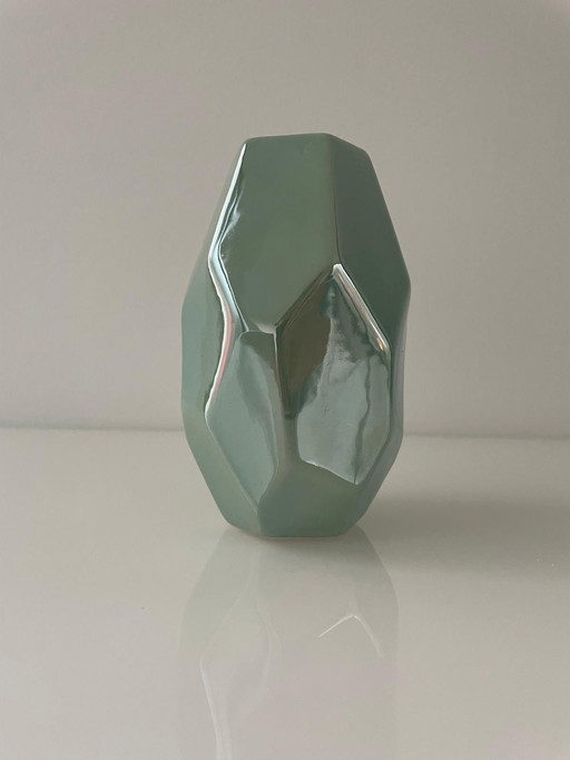 Türkisfarbene Geometrische Vase mit Perlenglasur