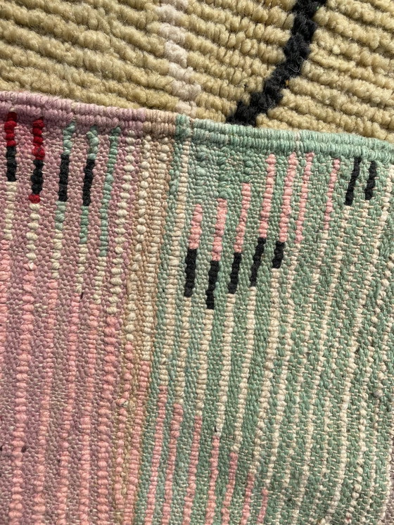 Image 1 of Moderner marokkanischer Berberteppich Boujad