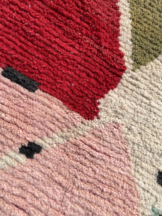 Image 1 of Moderner marokkanischer Berberteppich Boujad