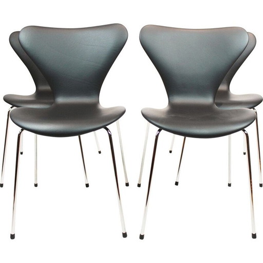 Satz von 4 Stühlen Seven, Modell 3107 von Arne Jacobsen von Fritz Hansen