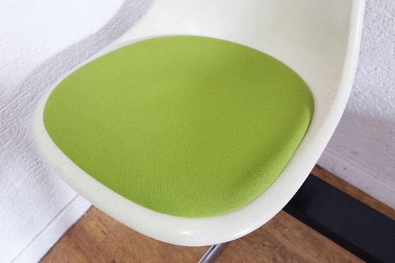 Image 1 of Originalbank EAMES Edition VITRA aus den 70er Jahren