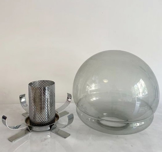 Image 1 of Vintage Lampe - Verchromter Stahl - Gelochtes Metall - Glas - 1970