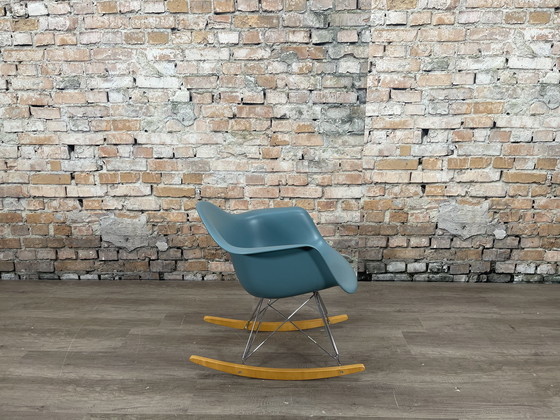 Image 1 of Vitra RAR blauer Schaukelstuhl