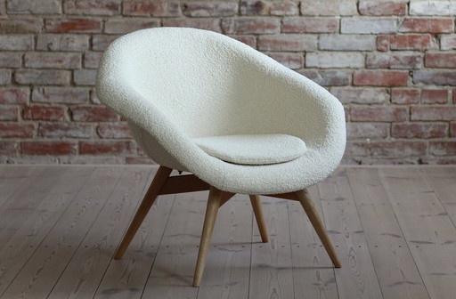 Mid Century Modern Lounge Chair von M. Navrátil