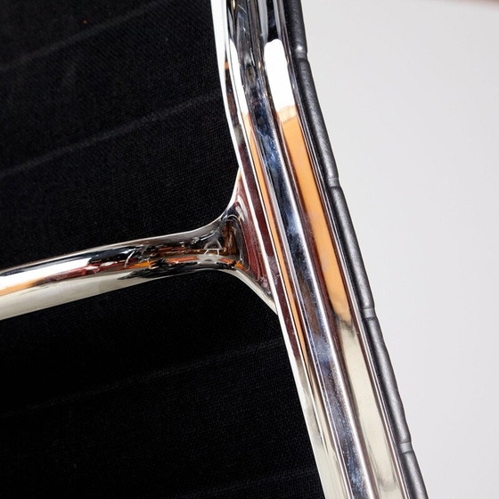 Image 1 of Vintage EA112 Bürodrehsessel von Charles & Ray Eames