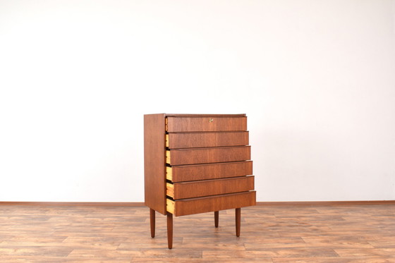 Image 1 of Mid-Century Dänische Teak Kommode, 1960S.