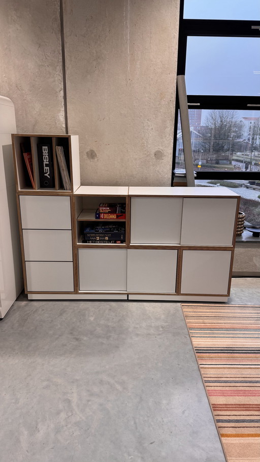 Bob - Modulares Aufbewahrungssystem in zeitlosem Weiß