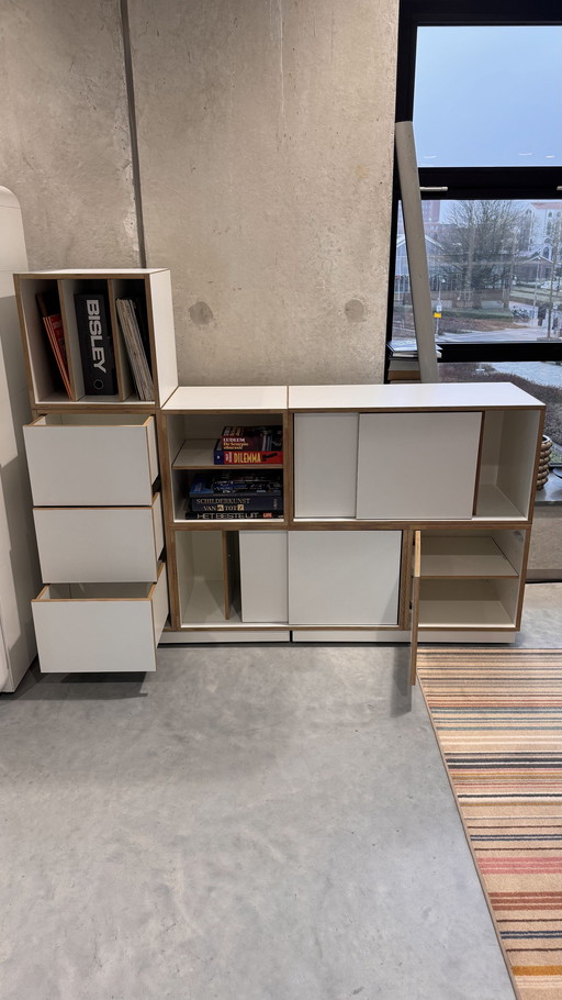 Bob - Modulares Aufbewahrungssystem in zeitlosem Weiß