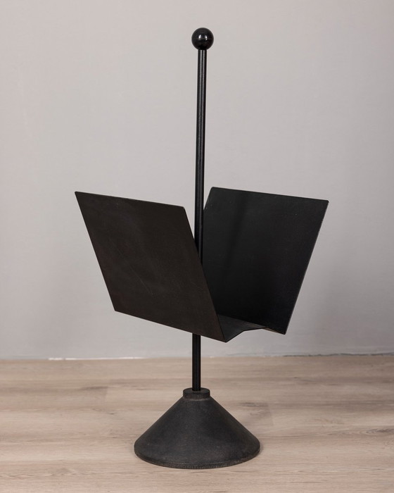 Image 1 of Vintage 80S Magazine Rack In Schwarz Metall Porada Arredi Design
