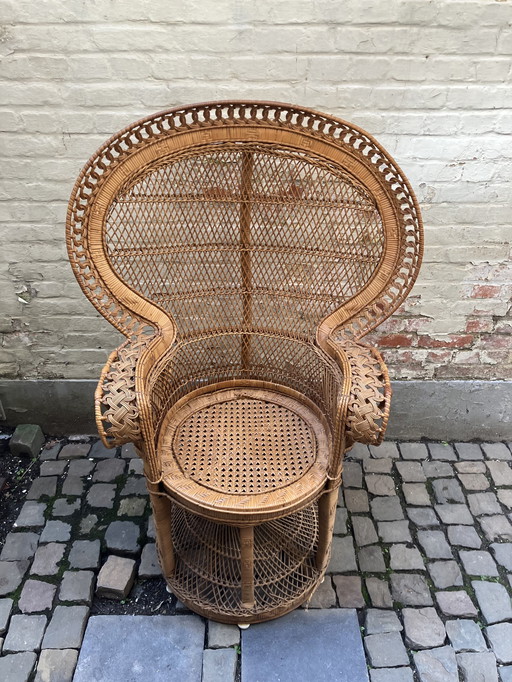 Rattan Pfau Stuhl