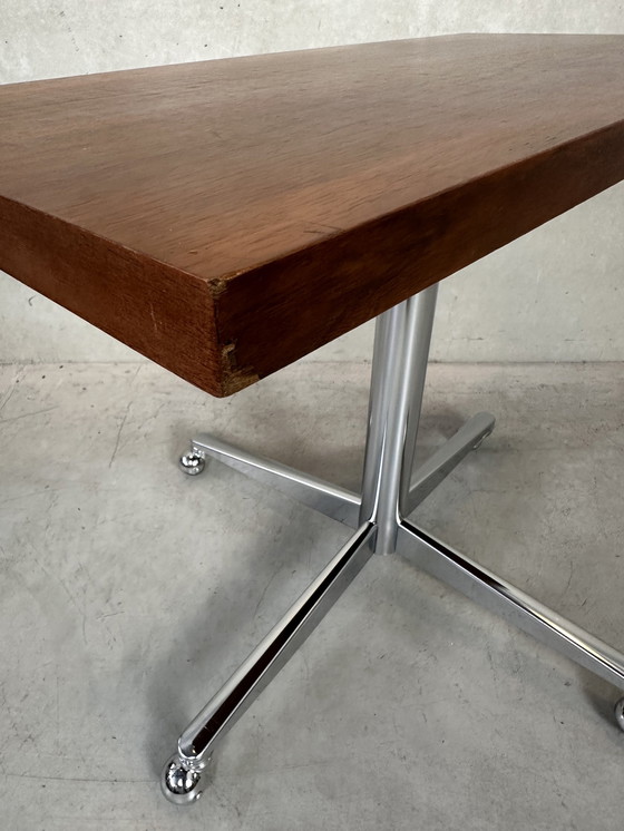 Image 1 of Vintage Mobile Tisch - Teak und Chrom